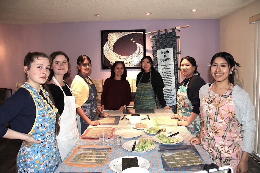 Omoiyari Bites - Making California Roll Sushi